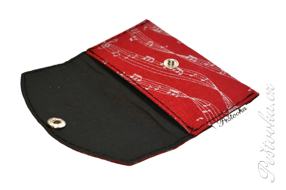 Peštovka - kapsička na karty *tmavomodrá s tlapkami*