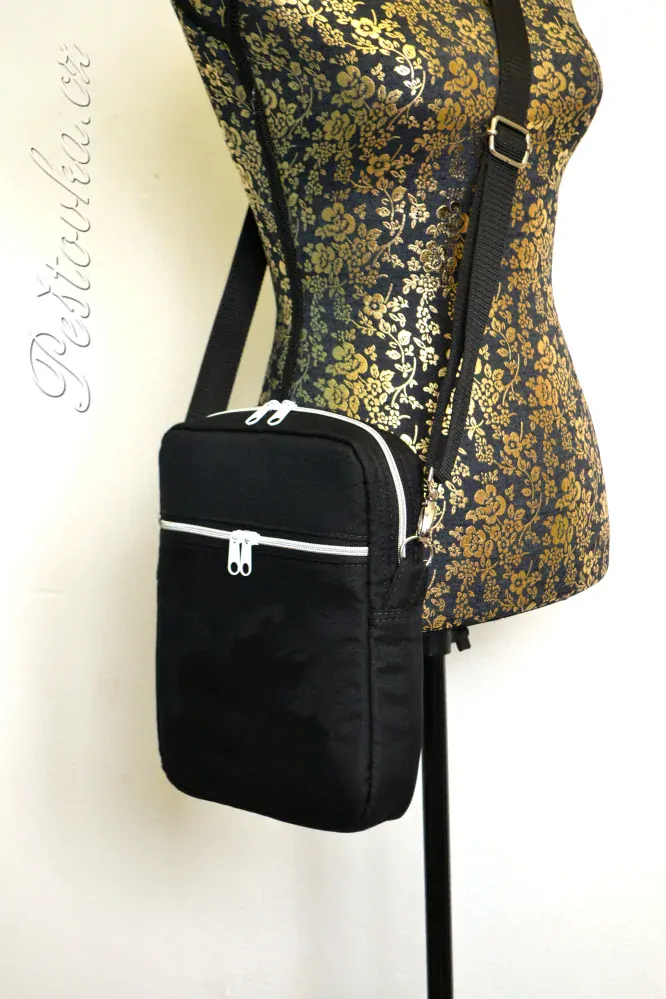 Peštovka pánská crossbody Oskar *uzlík*