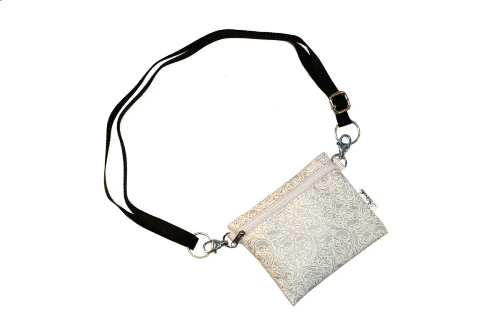 Peštovka Výstavní pamlskovník *bílo-stříbrná*