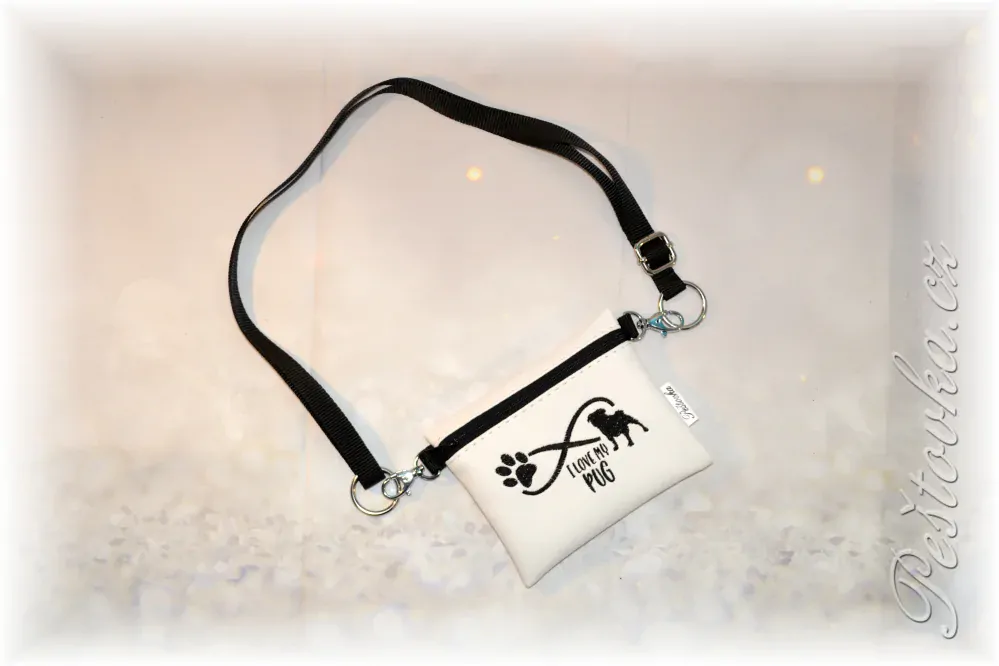 Peštovka Výstavní pamlskovník *MOPS I love - bílý*