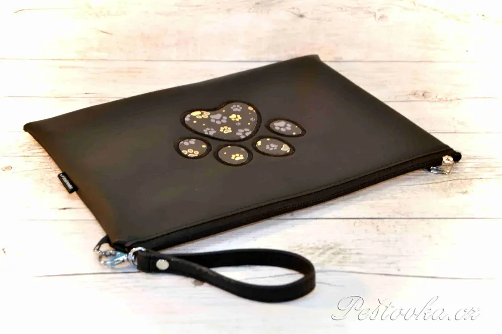 Peštovka - Pouzdro na průkazy původu A4 *černé s aplikací tlapky*