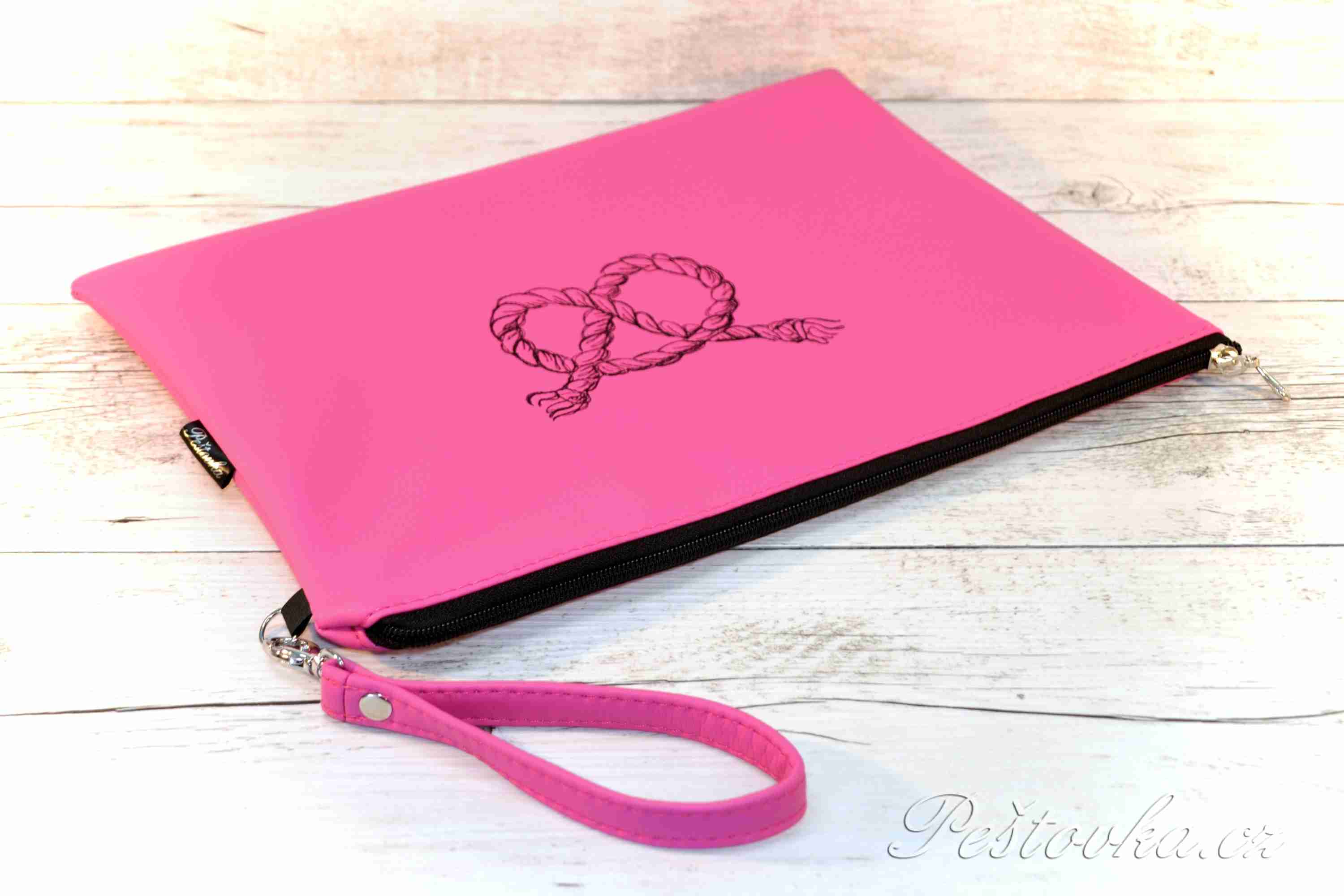 Pouzdro na průkazy původu A4 STAFFBULL *růžový s provázkem*