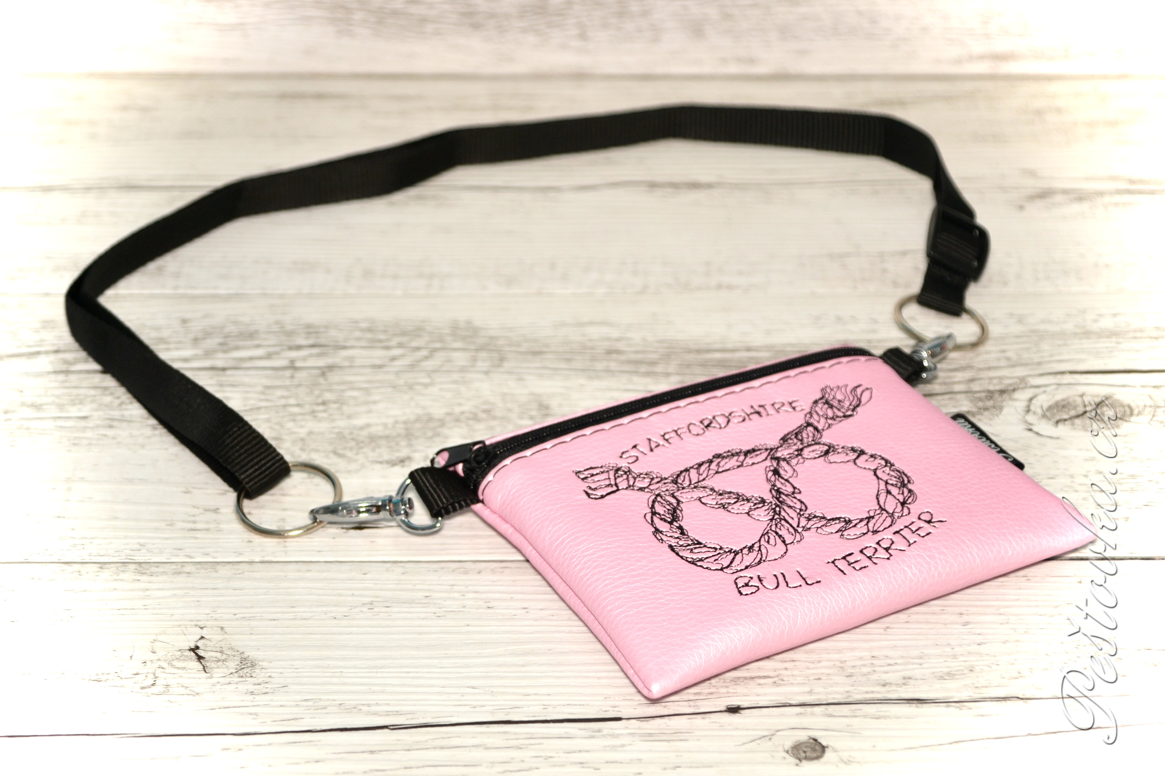 Peštovka Výstavní pamlskovník *staffie * sv.růžový