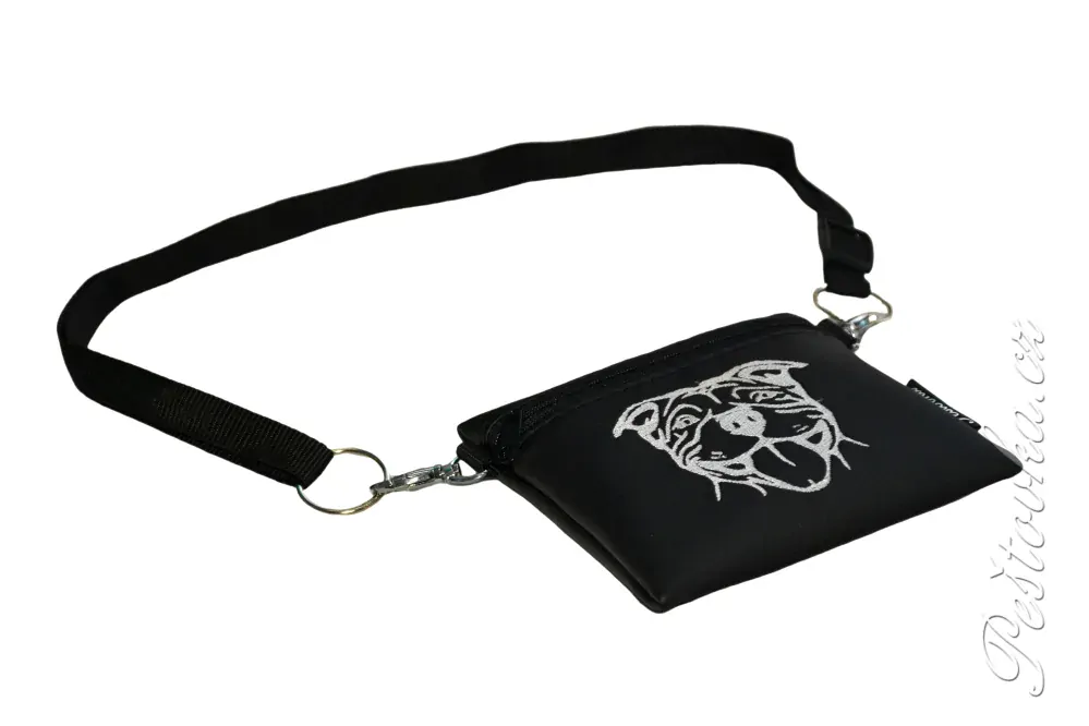 Peštovka Výstavní pamlskovník *stafordšírský bullterier * černý