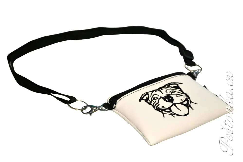 Peštovka Výstavní pamlskovník *stafordšírský bullterier * bílý