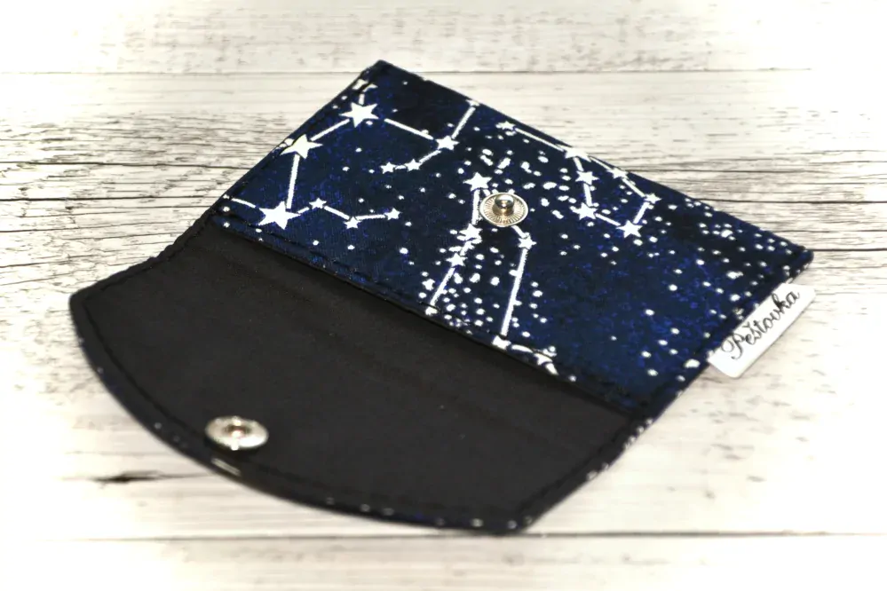 Peštovka - kapsička na karty *fosforeskující nebe*