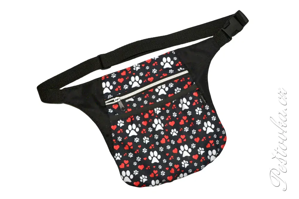 Peštovka ledvinka - pamlskovník DAYNA2 *tlapky a srdíčka*