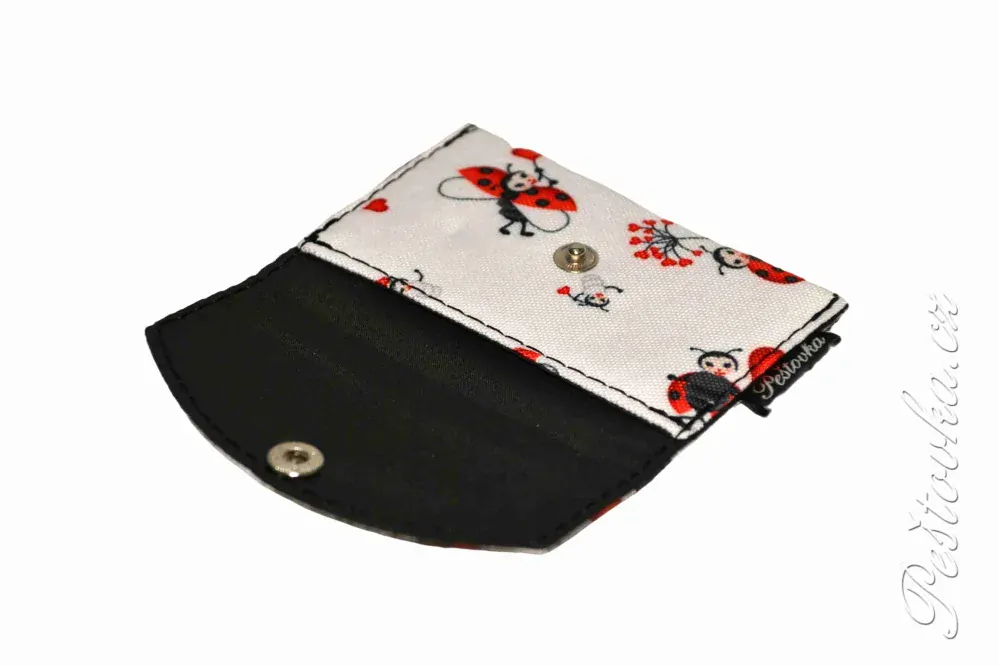 Peštovka - kapsička na karty *berušky*