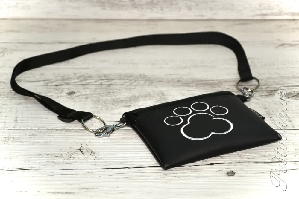 Peštovka Výstavní pamlskovník *PAW* - černý