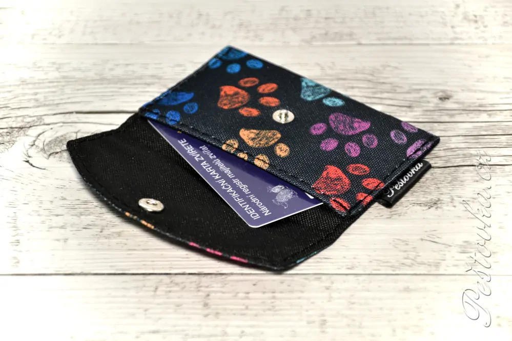 Peštovka - kapsička na karty *malované tlapky* 