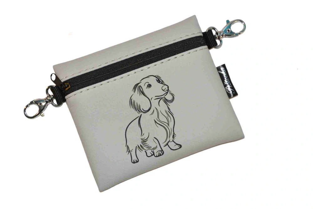 Peštovka Výstavní pamlskovník *JEZEVČÍK DLOUHOSRSTÝ* více barev