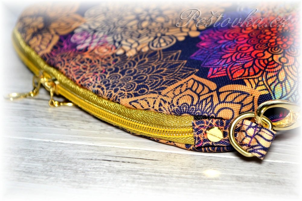 Peštovka Kabelka Belinda *fialové mandaly*