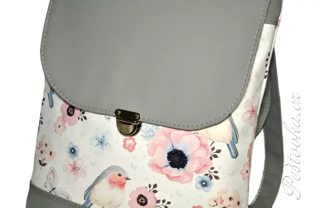 Peštovka městský batoh CITY BAG *ptáčkové*