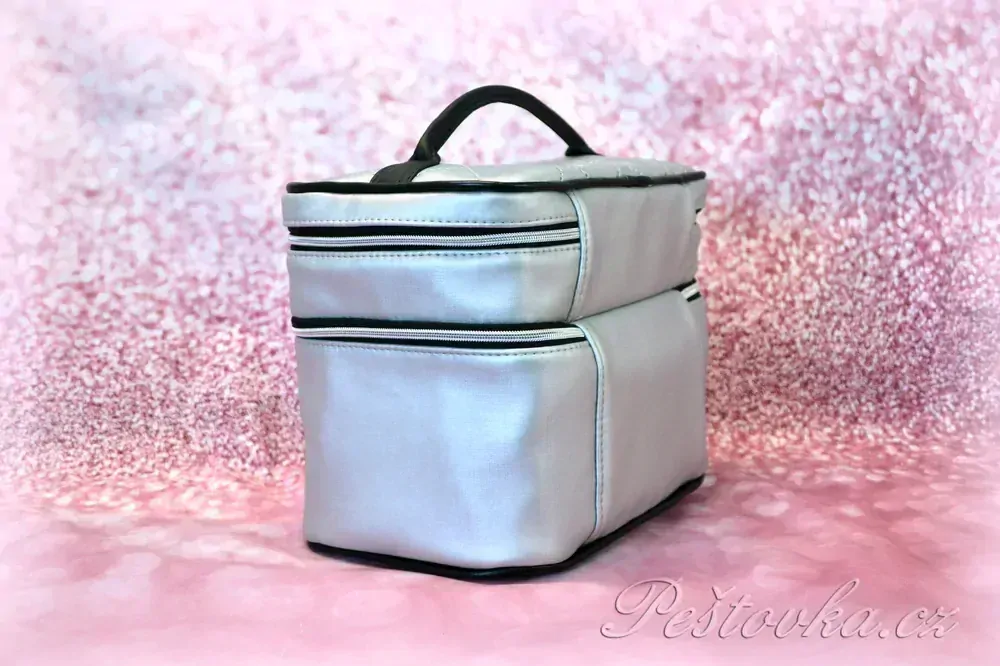 Peštovka kosmetický kufřík TOWER *stříbrný s výšivkou*