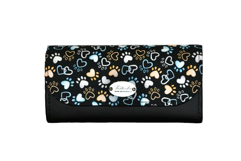 Peštovka Dámská ručně šitá peněženka *Paws/tlapičky se srdíčky*
