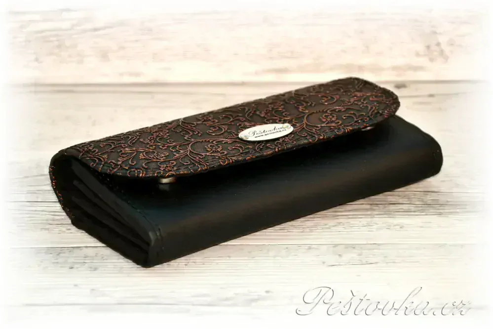 Peštovka Dámská elegantní peněženka *bronzovo-černá*