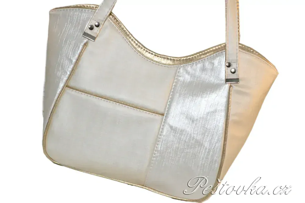 Peštovka- Kabelka Victoria