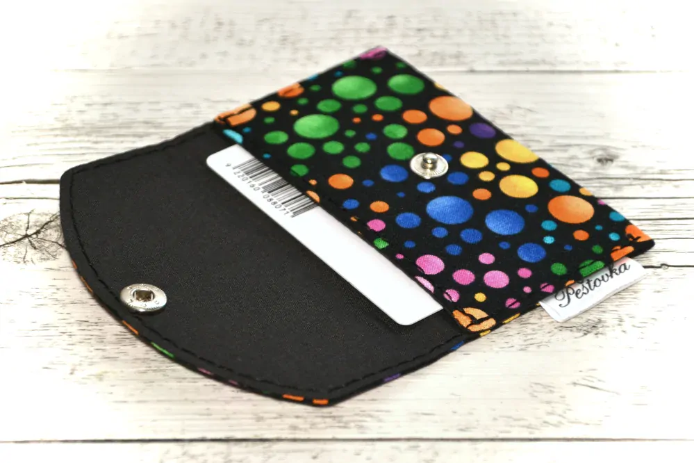Peštovka - kapsička na karty *barevné bublinky*