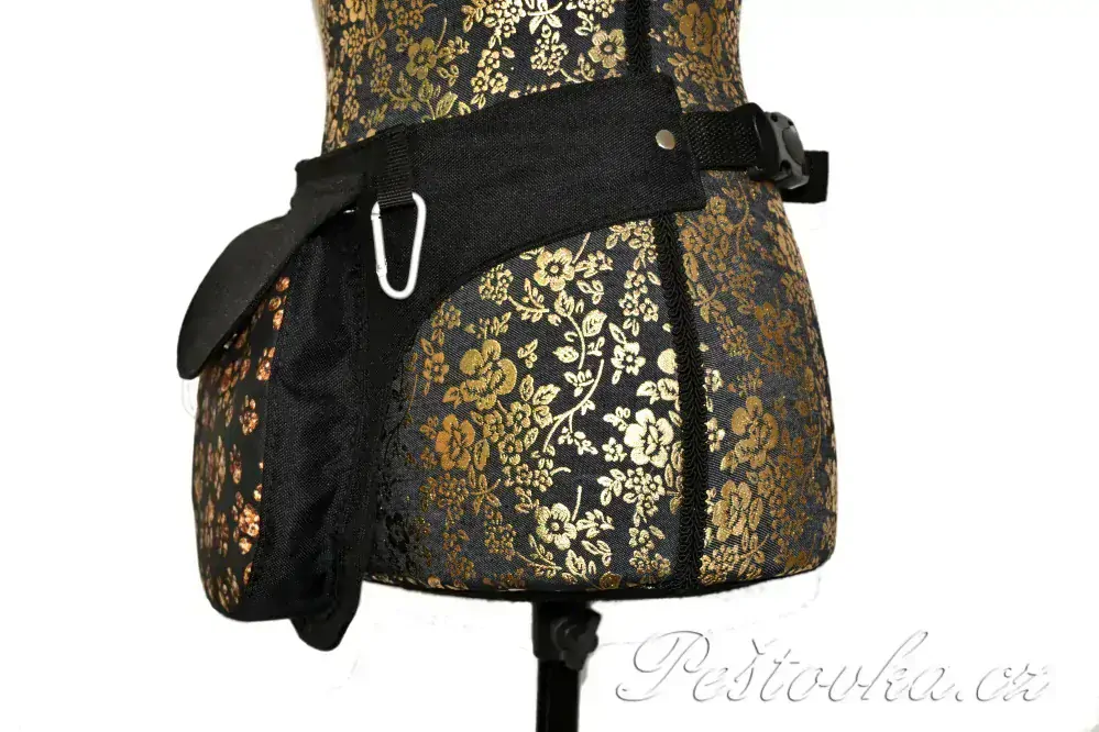 Peštovka ledvinka POSETO *zlatavé tlapky*