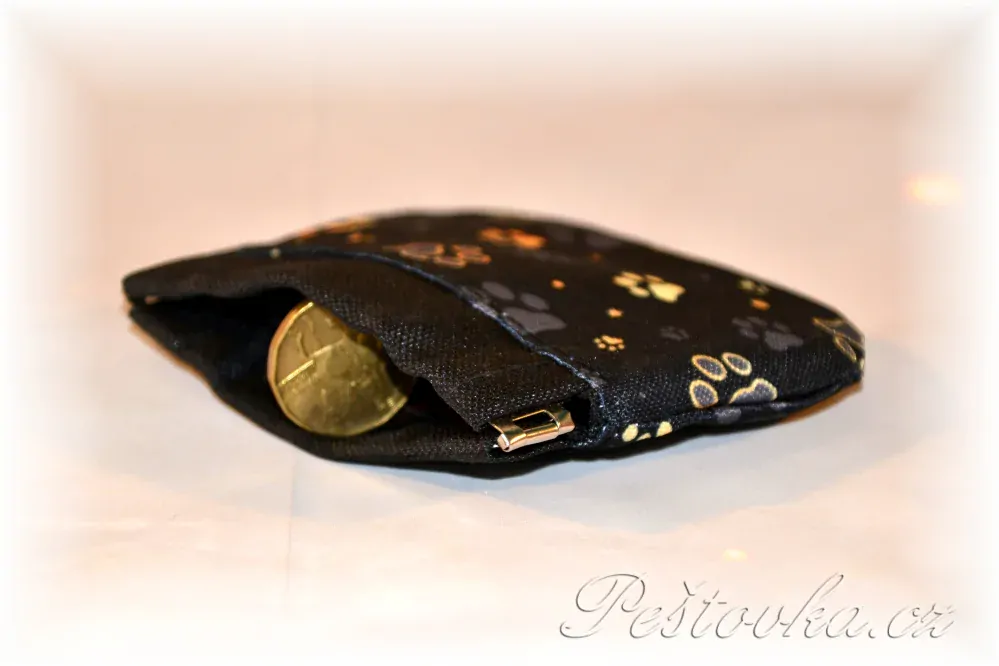 Peštovka Mincovka *zlatošedé tlapky*