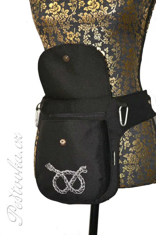 Peštovka ledvinka POSETO *staffbull - provázek*