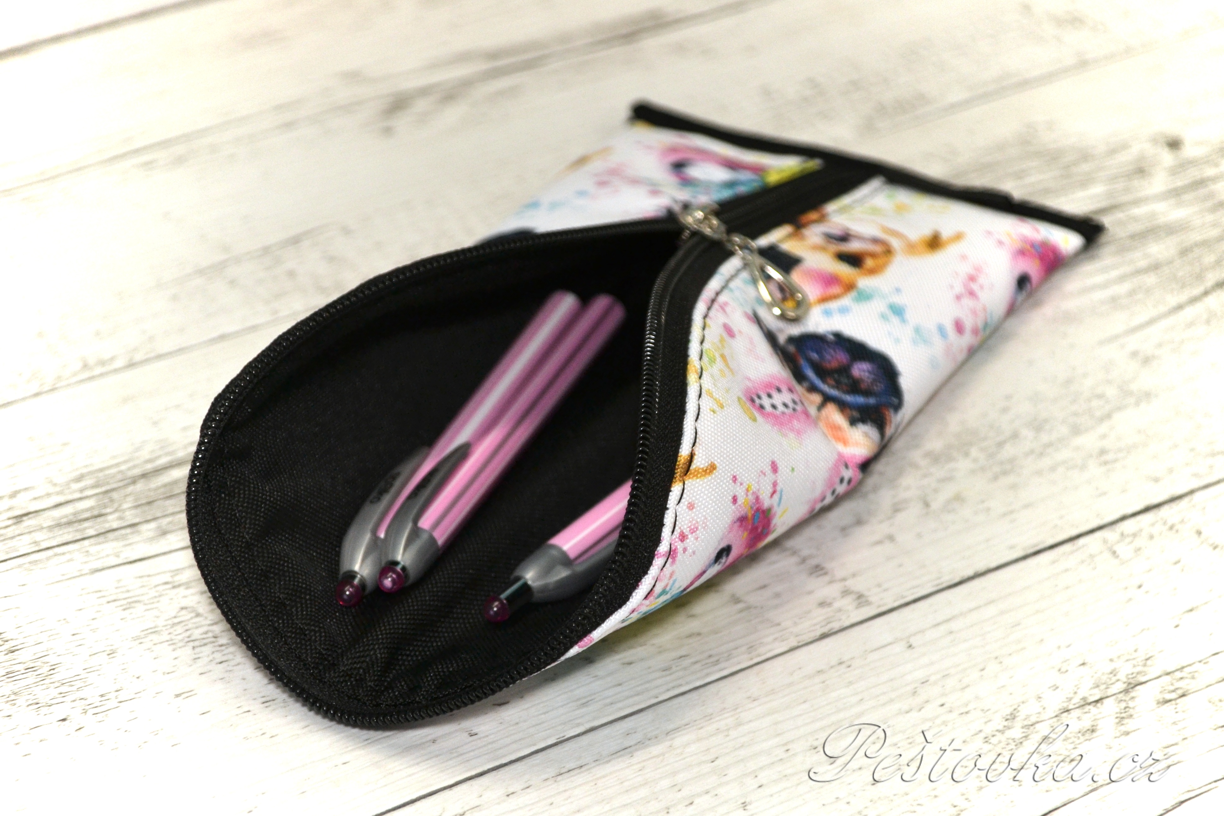 Peštovka Penál raz/dva *pejsci*