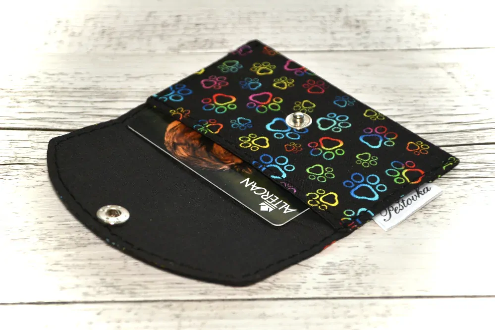 Peštovka - kapsička na karty *tlapky RAINBOW*