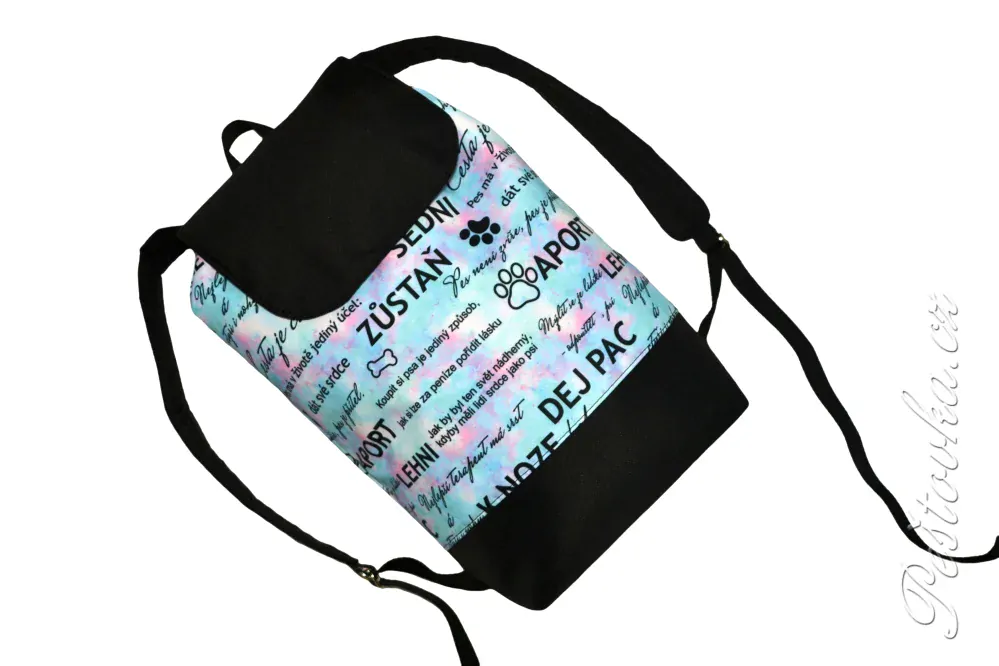 Peštovka - Vycházkový batoh *duhové nápisy*