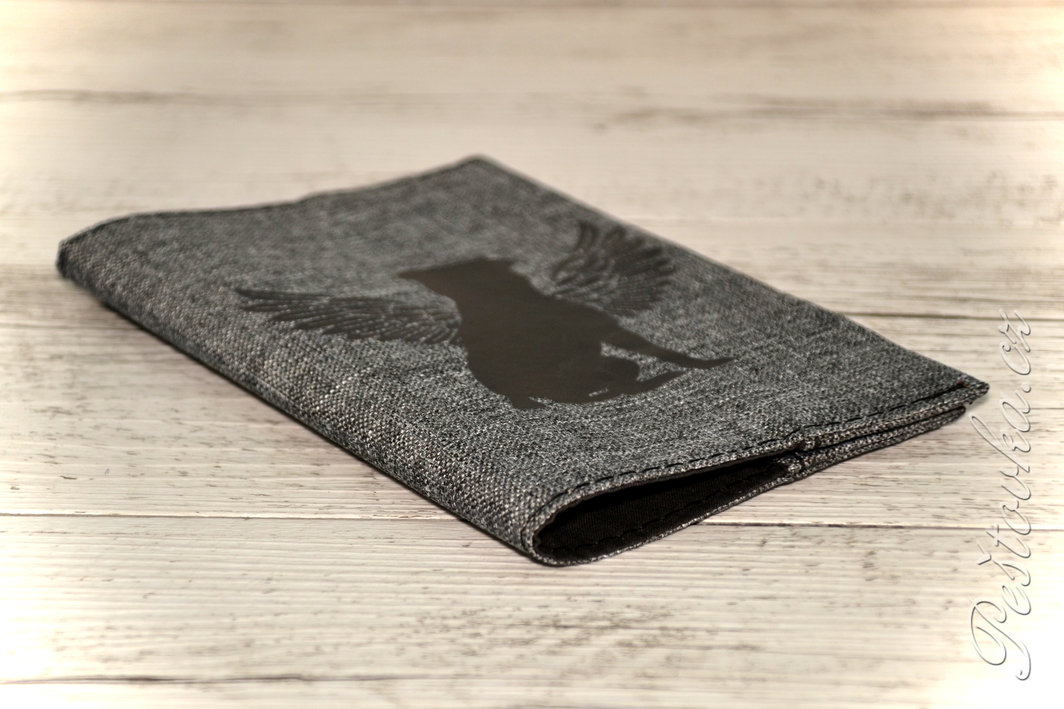 Peštovka Obal na očkovací průkaz *stafík - anděl* šedý