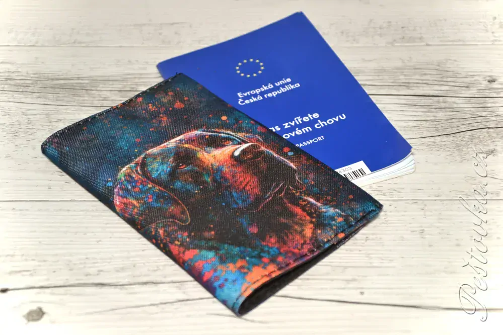 Peštovka Obal na očkovací průkaz *Labrador* tmavě modrý