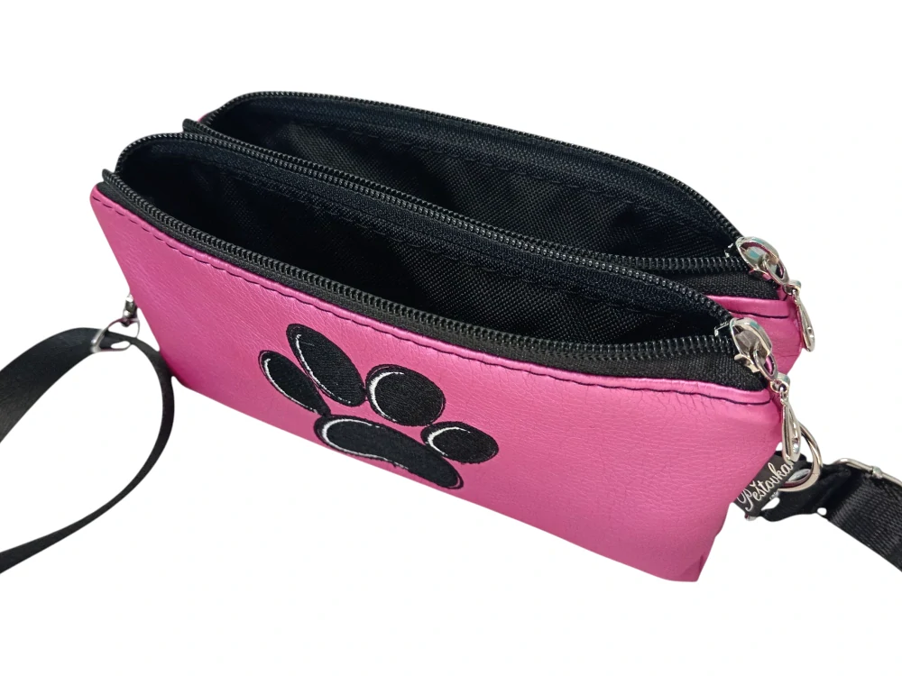 Peštovka Výstavní pamlskovník *DOUBLE* STAFFBULL UZEL 2025