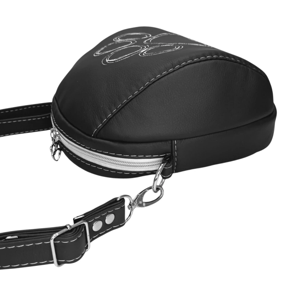 Taštička Lora - *PAW*