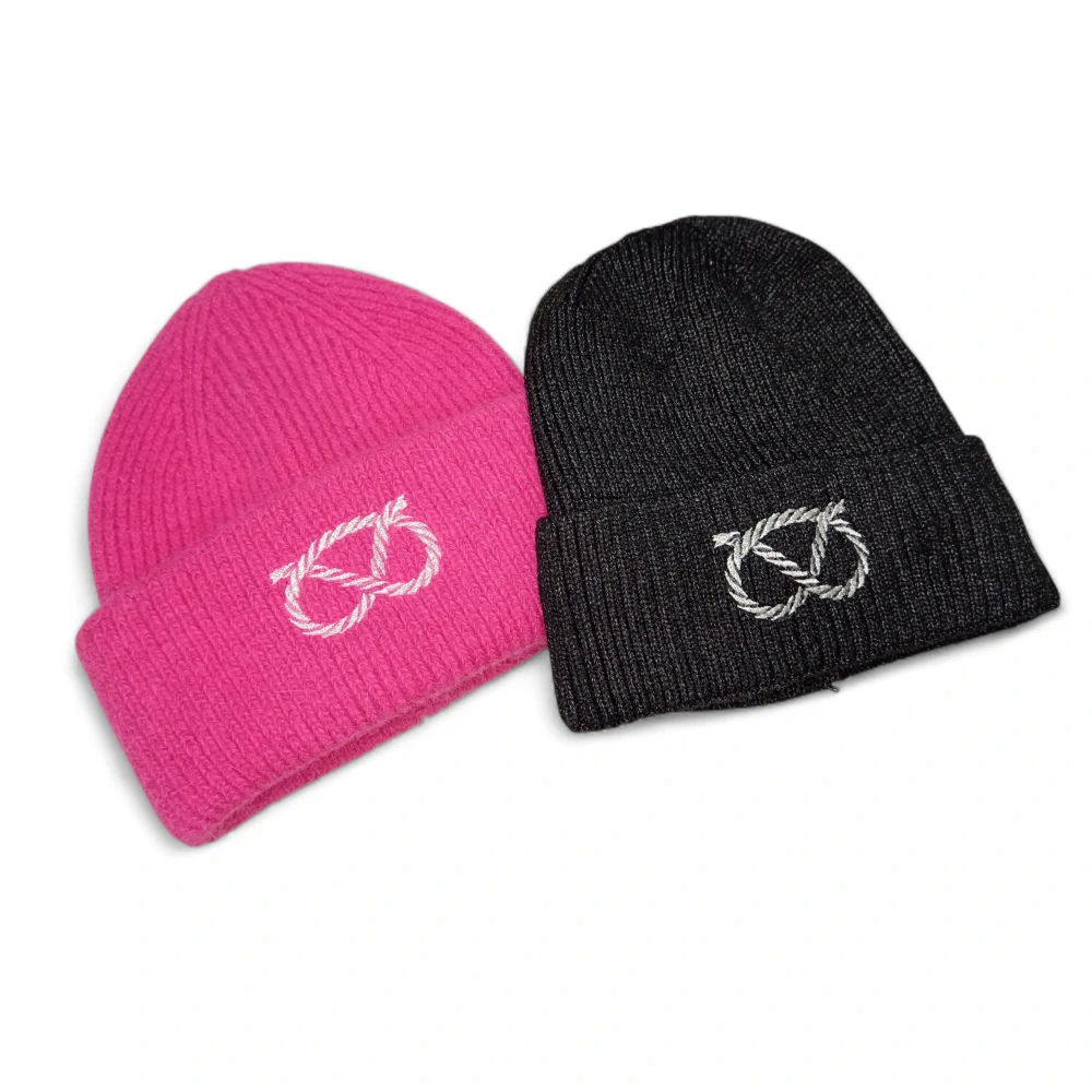 Peštovka - zimní dámská čepice *UZLÍK SBT* 