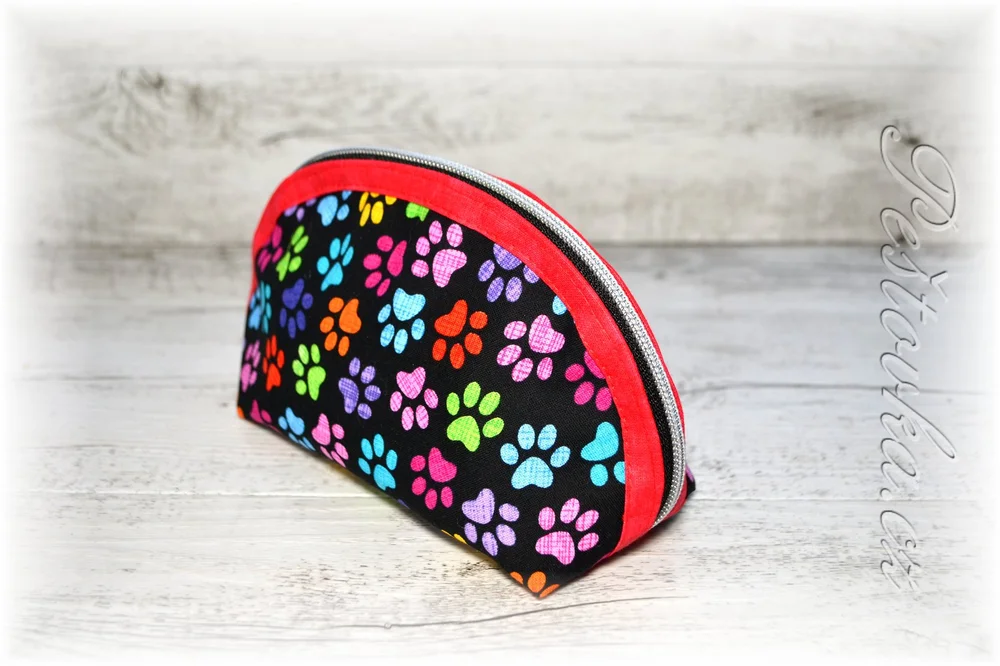 Peštovka kosmetická taštička RONDA *drobné barevné tlapky*