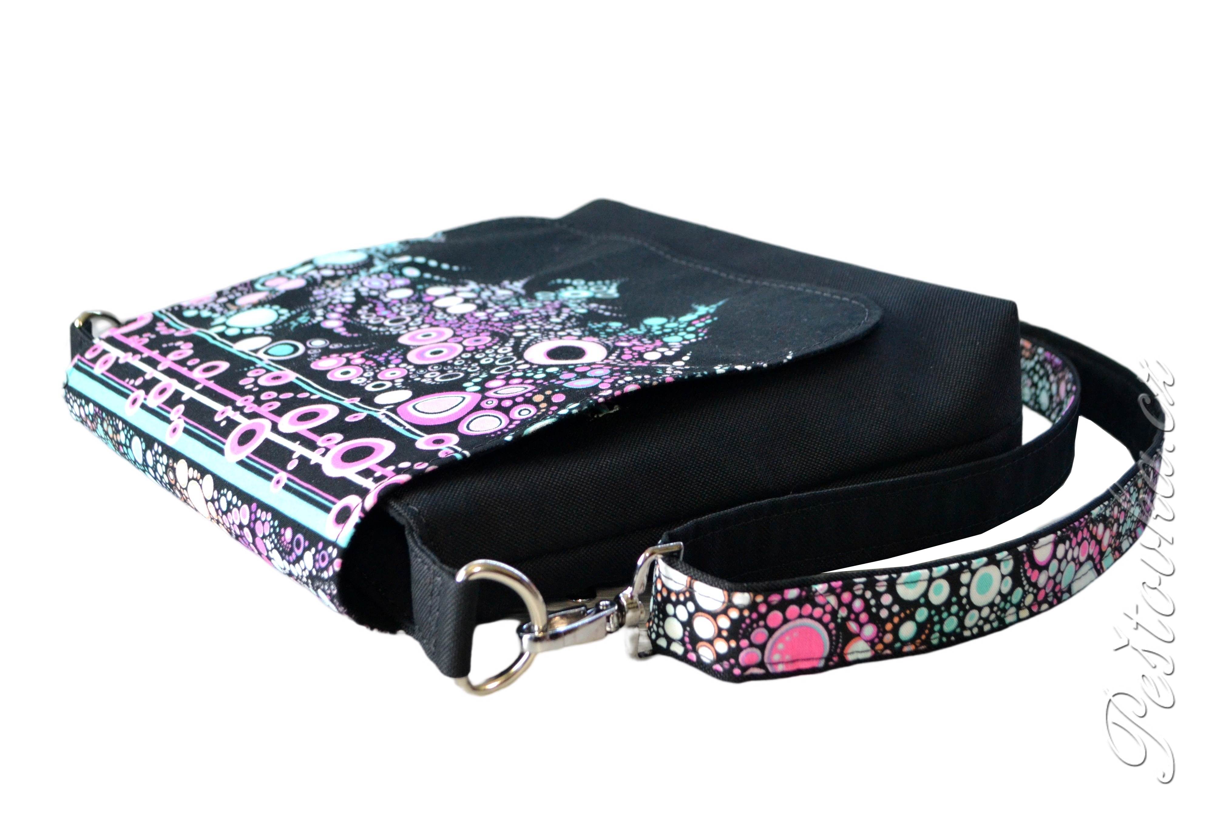 Peštovka kabelka HERA s prodlouženou klopou