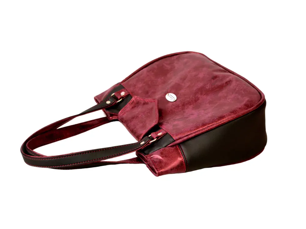 Peštovka kabelka Molly *bordo metalická*