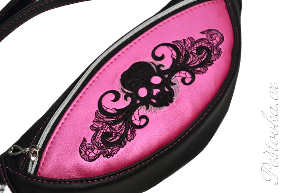 Peštovka ledvinka RENA SAKO *černo-růžová s lebkou*