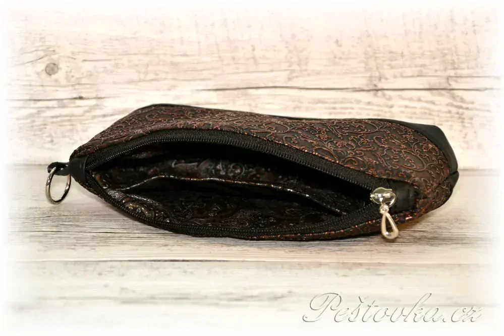 Peštovka kosmetická taštička CLEMATIS * broznová*