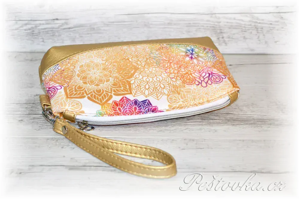 Peštovka kosmetická taštička CLEMATIS *zlatofialové mandaly*