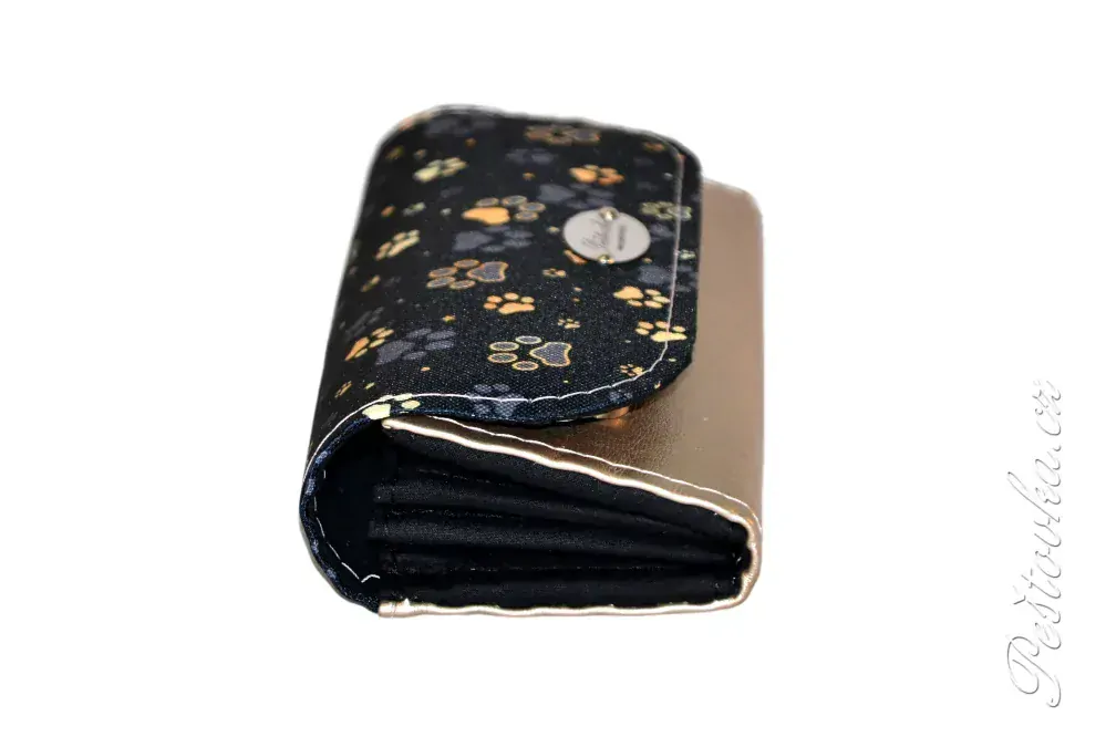 Peštovka Dámská peněženka *zlatošedé tlapky* se zlatou