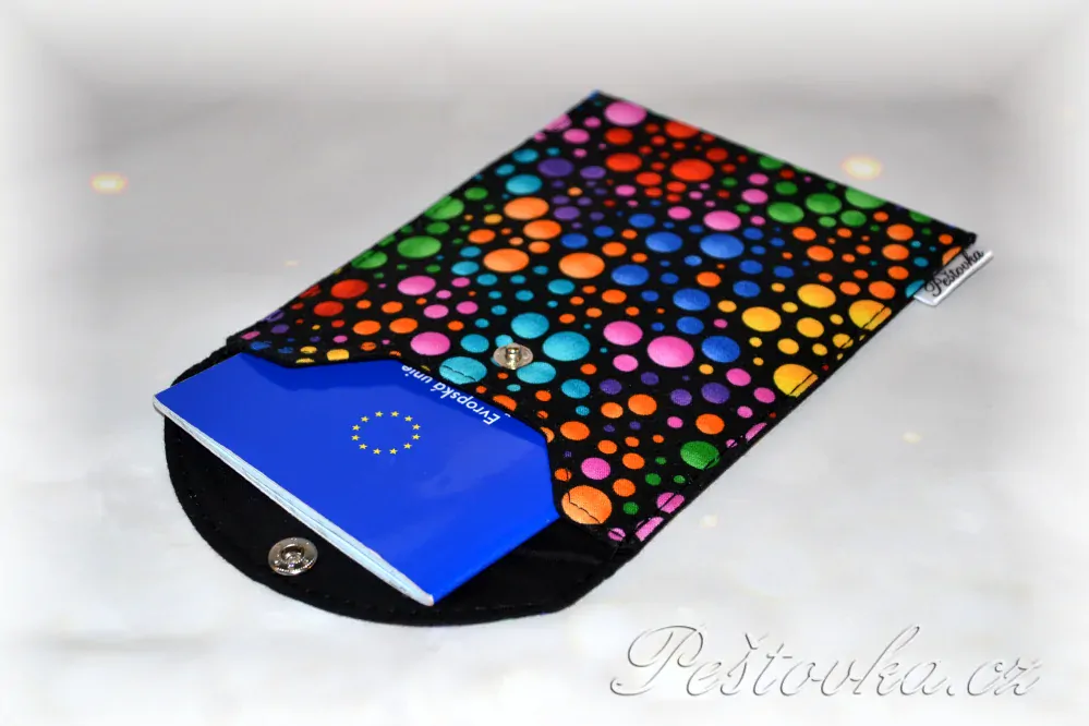 Peštovka - obal na očkovák - kapsička *barevné bublinky*