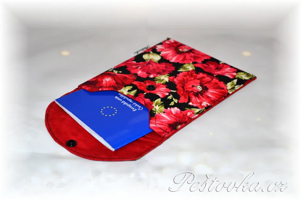 Peštovka - obal na očkovák - kapsička *vlčí máky*