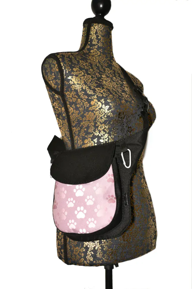 Peštovka ledvinka POSETO *lesklé tlapky*