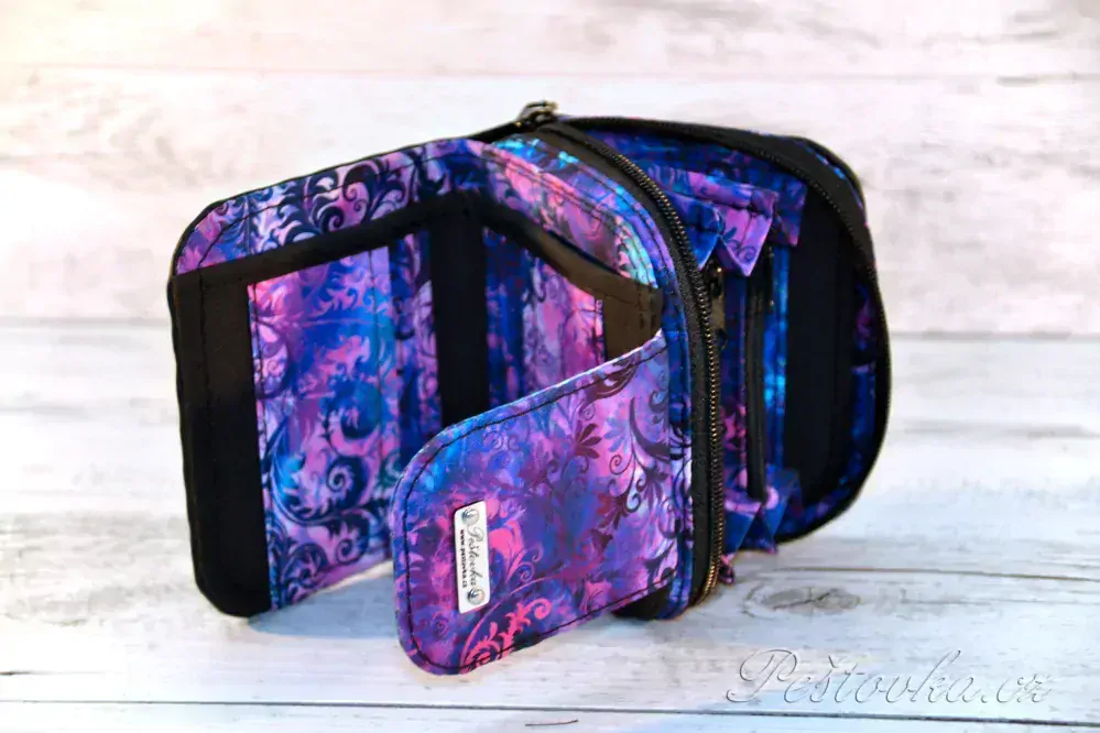 Peštovka Malá praktická peněženka *modro-růžová*