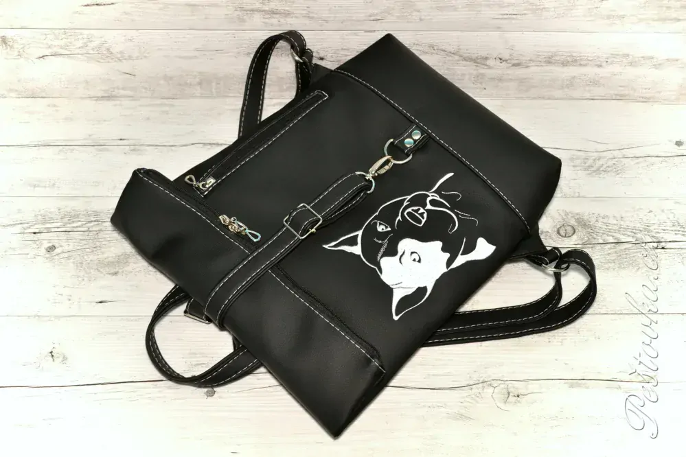 Peštovka Překlápěcí batoh Lucas *pitbull* černý