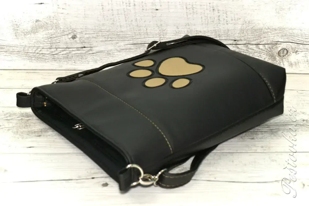 Peštovka - crossbody kabelka s tlapkou *černá se zlatou*