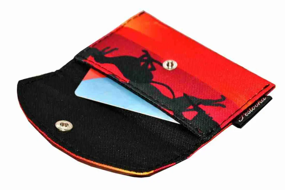 Peštovka - kapsička na karty *chrti na červené* 