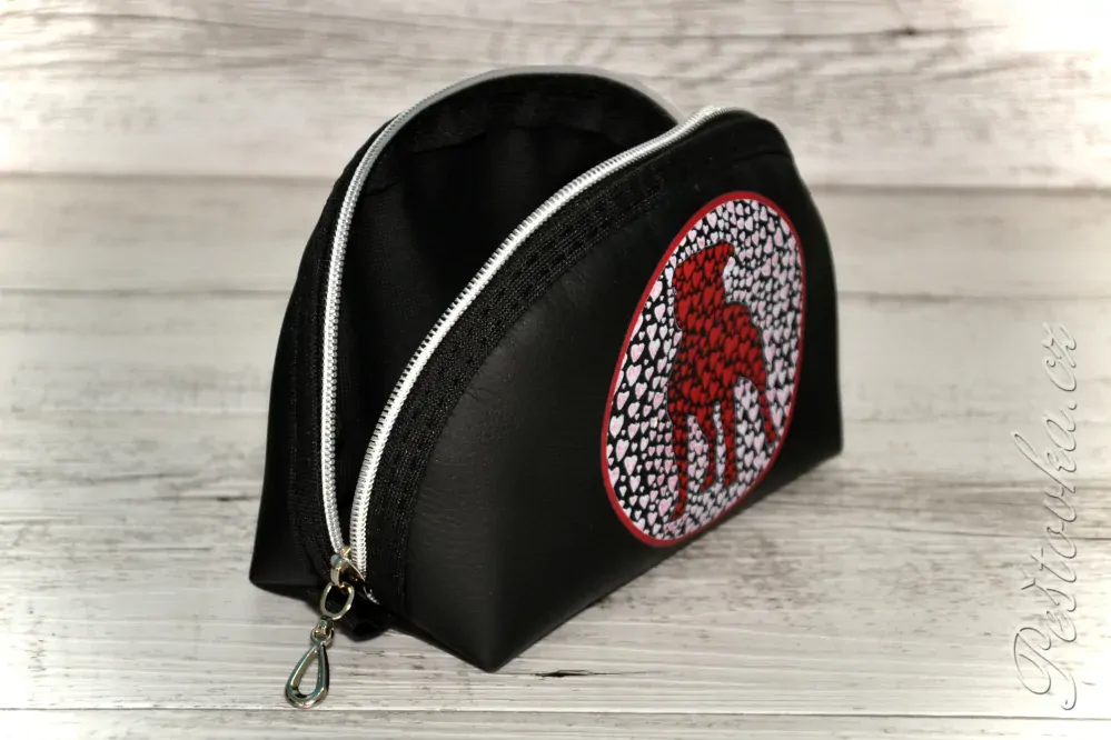 Peštovka - kosmetická taštička RONDA *staffbull*