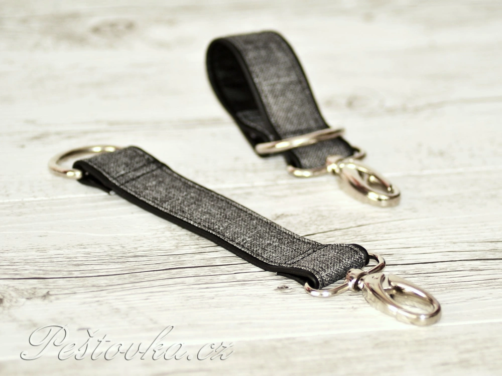 Peštovka Poutka na kočárek *tm. šedá*