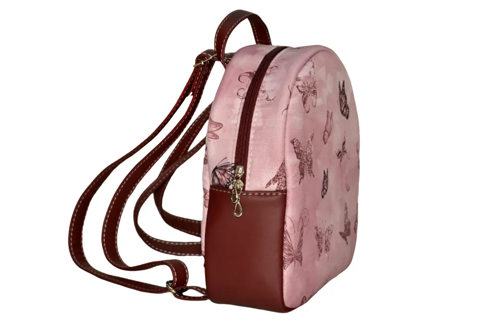 Peštovka batůžek EVERYDAY *motýlkový*